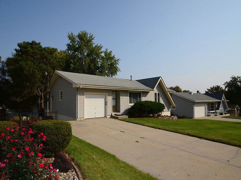 11206 Westover Rd, Omaha, NE 68154 House Rental in Omaha, NE
