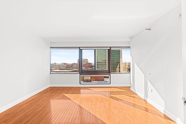 Building Photo - 127 Greyrock Pl