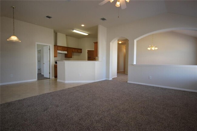 Building Photo - 507 Sweetgum Cove