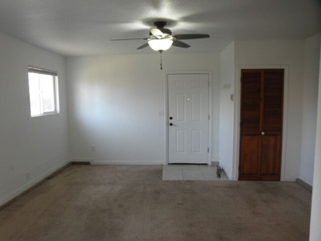 Building Photo - Centrally Located studio ALLEY HOUSE