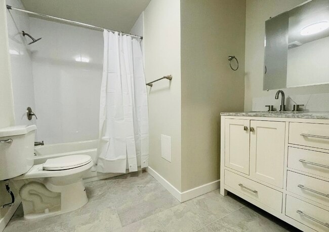Building Photo - 8141 Forelle Dr