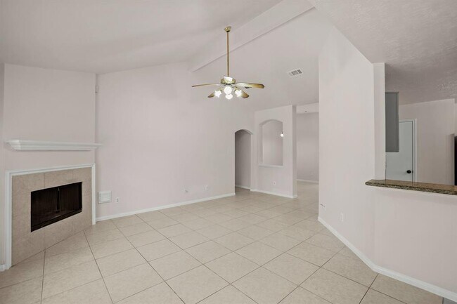 Foto del edificio - 3314 Foursome Ln