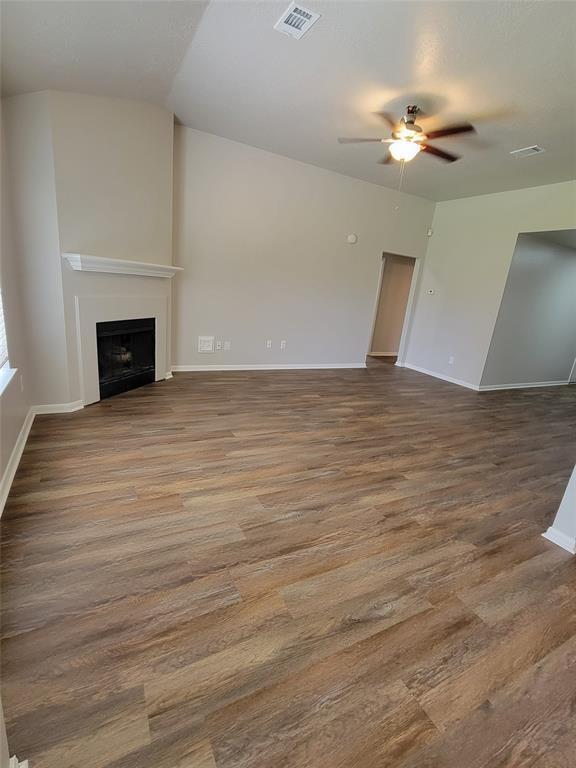 Building Photo - 1372 Havelock Dr