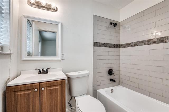 Building Photo - 2917 Esterbrook Dr