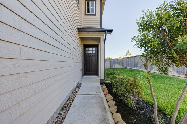 Foto del edificio - 18831 Glenwood Chase Ct