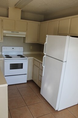 Building Photo - 1108 Porter Ave