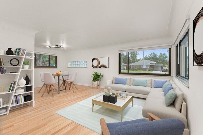 Foto del edificio - 2271 N Oakland St