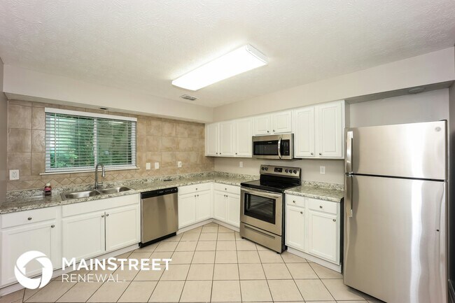 Foto del edificio - 7426 Dartmouth Ct