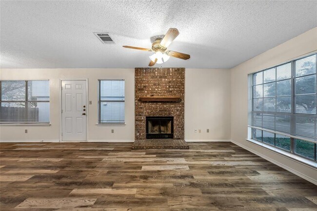 Building Photo - 8802 Peppergrass Cove