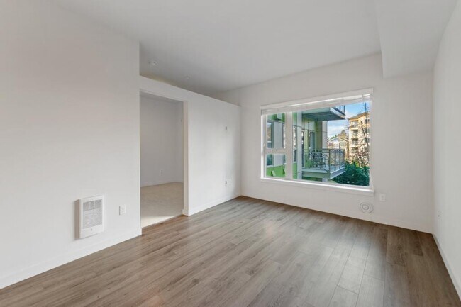 Building Photo - Vik Condos - 1 bedroom
