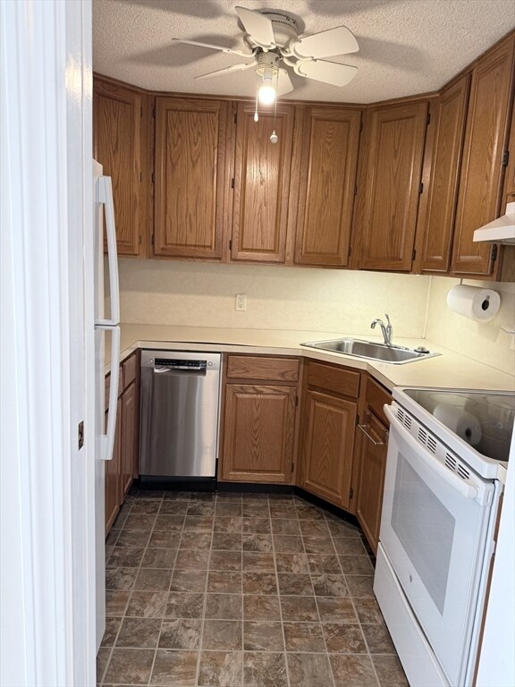 Foto del edificio - 221 Rock St