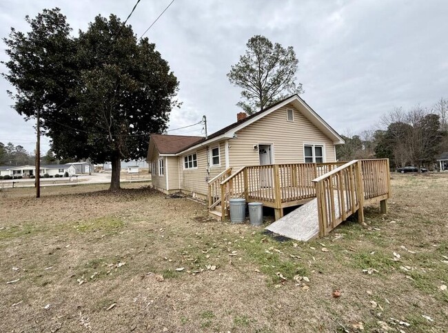 Foto del edificio - 881 Belvedere Clearwater Rd