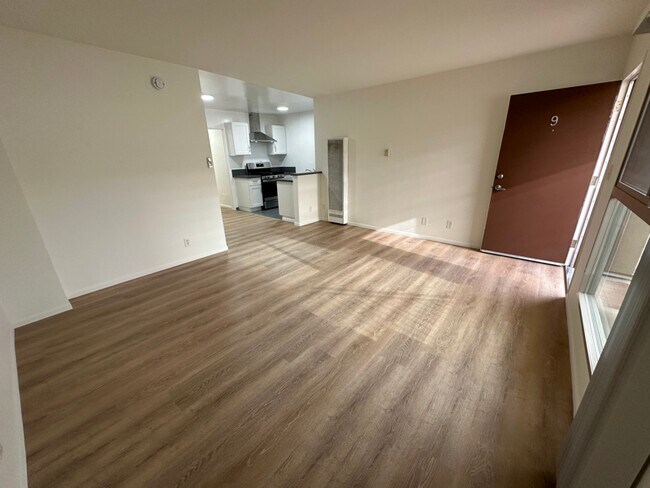 Foto del edificio - 1262 Granville Ave