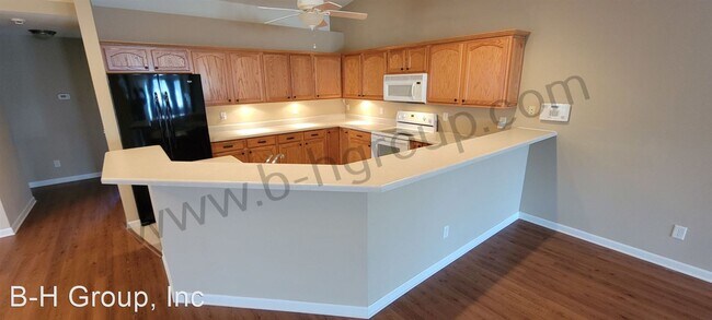 Foto del edificio - 2 br, 2 bath House - 1947 27th Ave