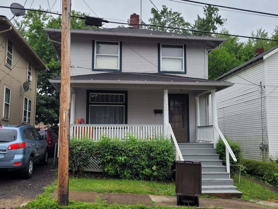 Foto principal - 668 Hull St