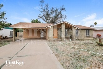 Building Photo - 3846 W Dalphin Rd