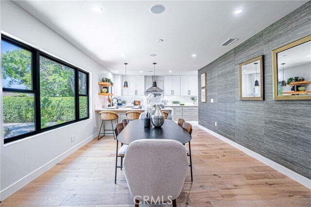 Foto del edificio - 4722 Greenbush Ave