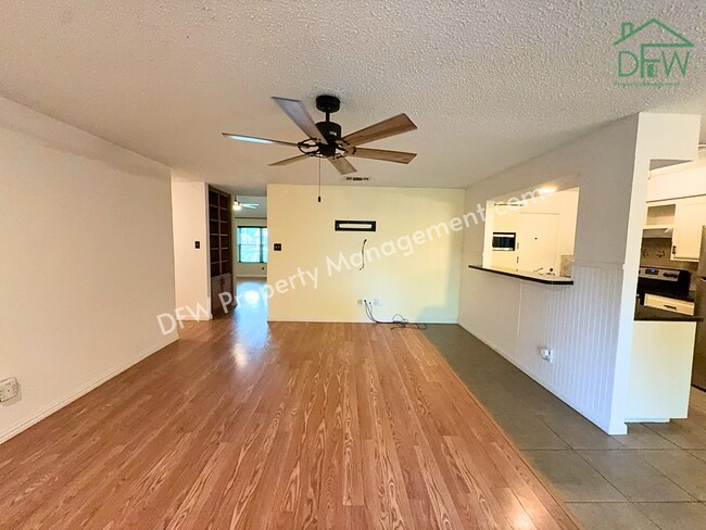 Building Photo - Charming 3-Bedroom Home for Lease in Arlington