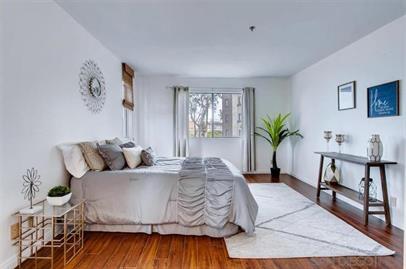 Foto del edificio - 5980 Dandridge Ln