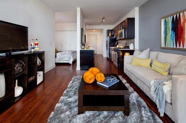 Photo - 1213 N Wells St (Chicago, IL) Apartment