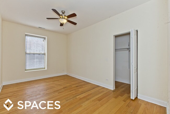 Building Photo - 5135 S Drexel Ave