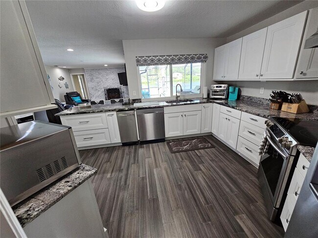 Building Photo - 1913 Seagull Dr