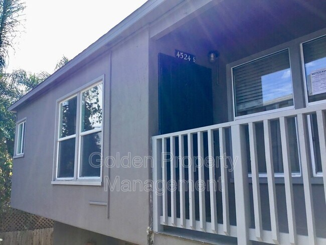 Foto del edificio - 4524 Georgia St