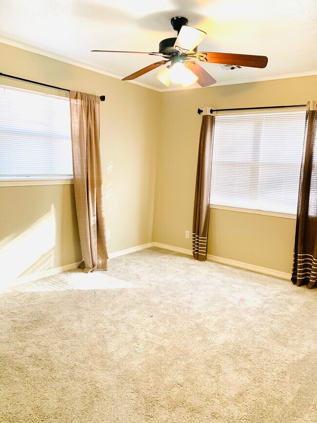 Photo - 2916 NW 67th St House