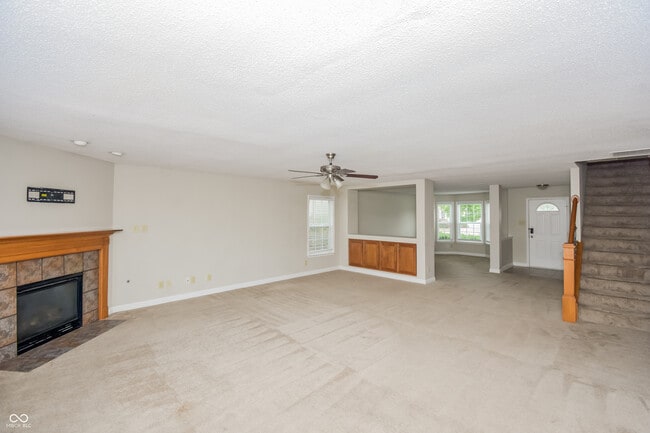 Building Photo - 8208 Firefly Way