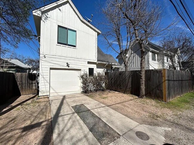 Foto del edificio - 2209 Willow St