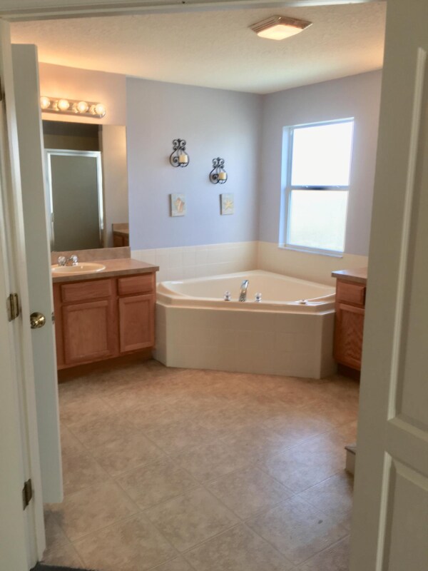 Foto del edificio - 8055 Spirit Ct