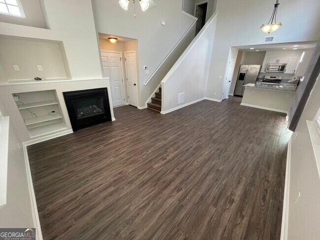 Foto del edificio - 906 W Oaks Dr