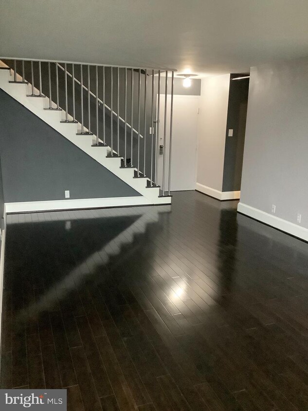 301 N Beauregard St Unit 803, Alexandria, VA 22312 Apartment for Rent