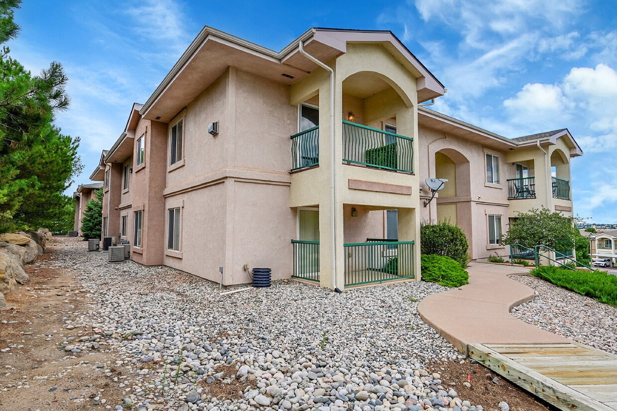 Primary Photo - $1,550.00 - 2 Bedrooms, 2 Bathrooms, Duple...