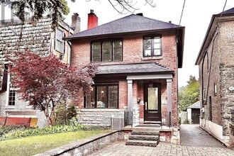 Building Photo - 456 Roehampton Ave