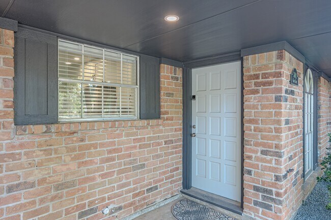 Foto del edificio - 3402 Gary Ln