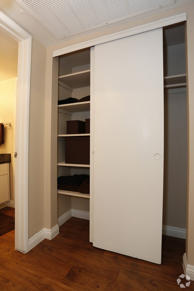 Interior Photo - Sorrento Apartments