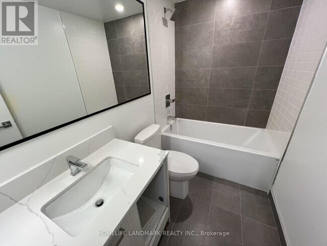 Building Photo - 65-UNIT165 Curlew Dr