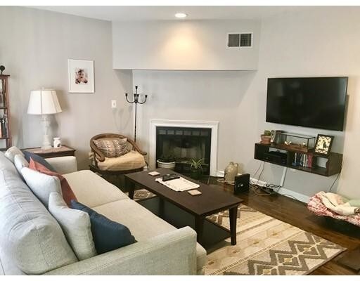 Foto principal - 420 Medford St