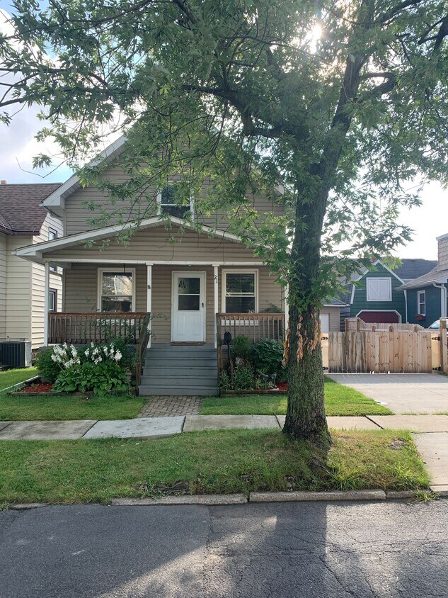 21 King St, Tonawanda, NY 14150 House Rental in Tonawanda, NY