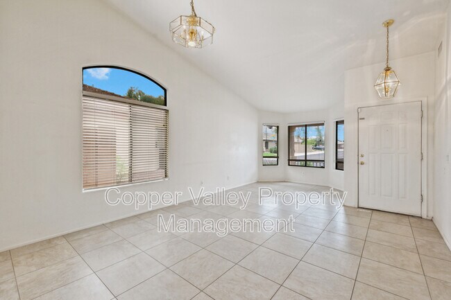 Foto del edificio - 5322 N Ormondo Ct
