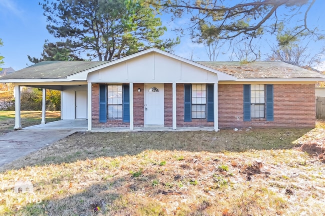 Building Photo - 10571 Chateau Dr
