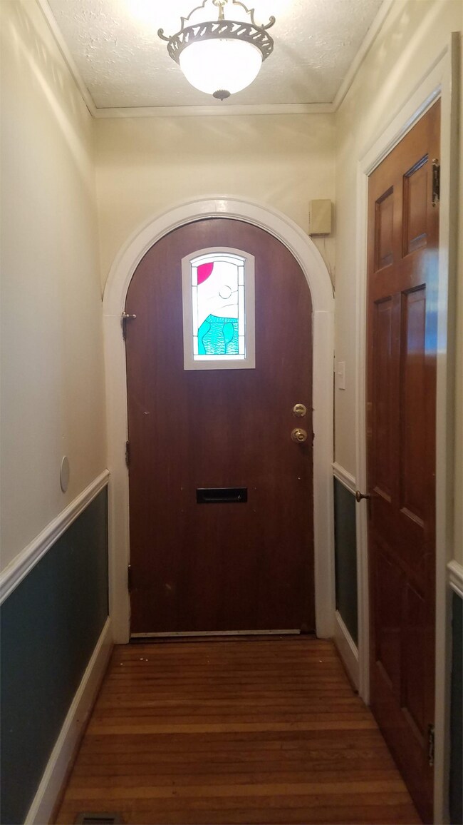 Foto del edificio - 205 Westwood Ct