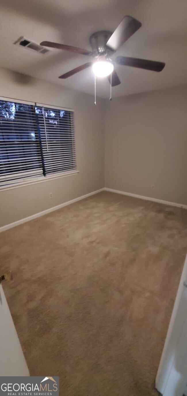 Building Photo - 11150 Shannon Cir