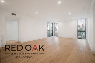 Building Photo - 1415 Reeves St Building Photo - 1415 Reeves St