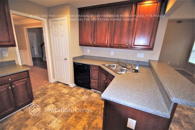 Foto del edificio - 969 Park Knoll Ct NE