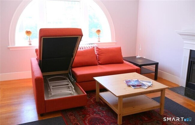 Foto del edificio - 392 Orange St