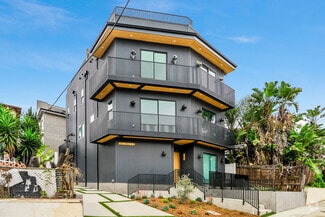 Building Photo - 701 N Vendome St