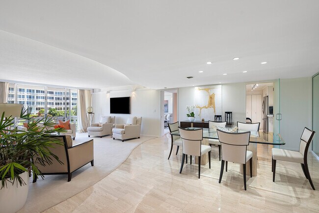 Foto del edificio - 130 Sunrise Ave