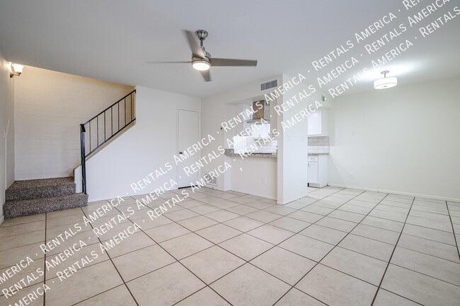 Foto del edificio - 5206 N 42nd Dr